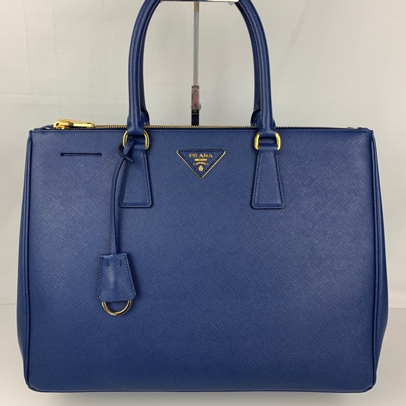 Prada Handbags - New Prada Italian Galleria Lux Double Zip Tote